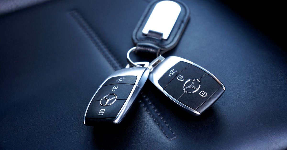 Toyota car key fob — Encino locksmith Corp