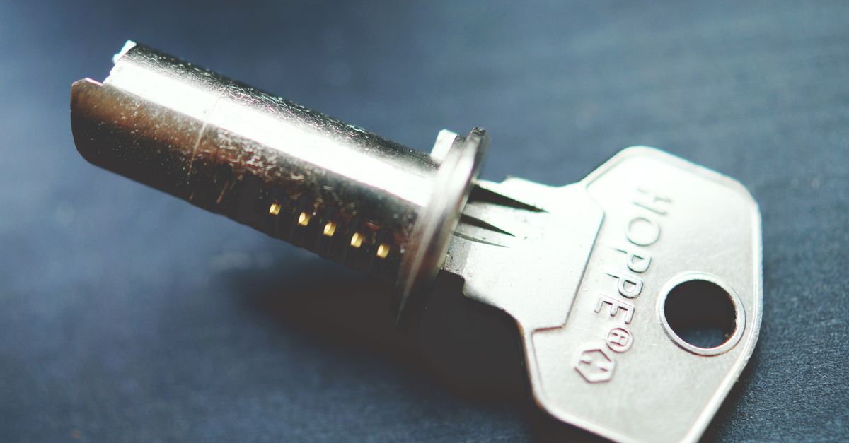 Car Key Replacement — Encino locksmith Corp