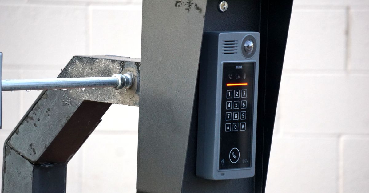 door security hardware — Encino locksmith Corp