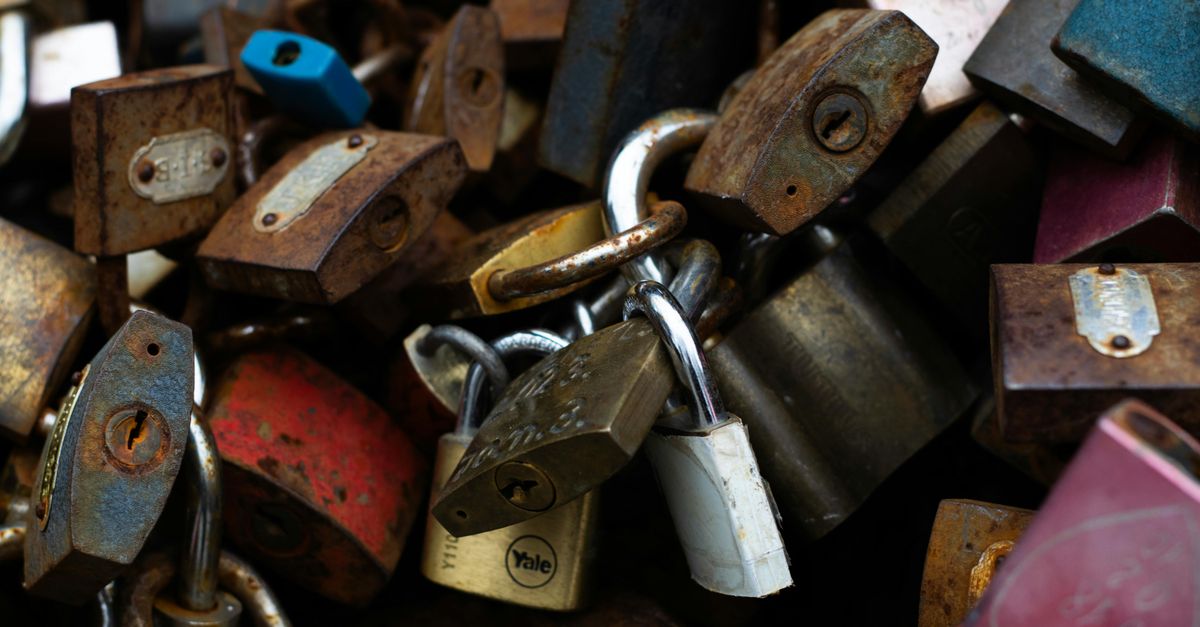 door lock — Encino locksmith Corp
