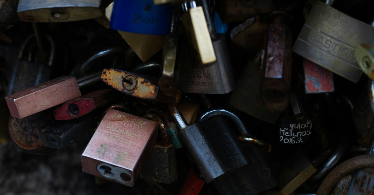 door lock — Encino locksmith Corp