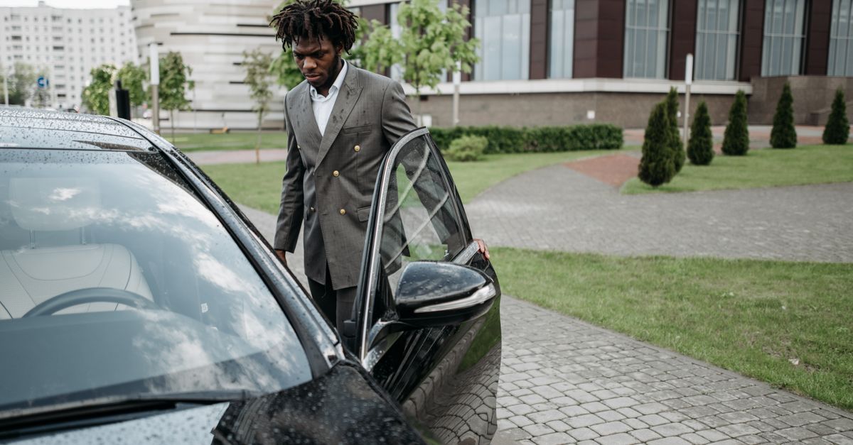 Car Lockouts: Fast, Damage-Free Entry — Encino locksmith Corp