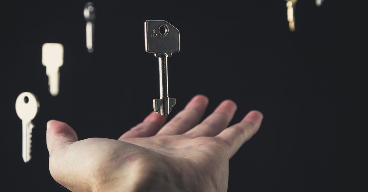 What Determines the Price of Car Key Programming — Encino locksmith Corp
