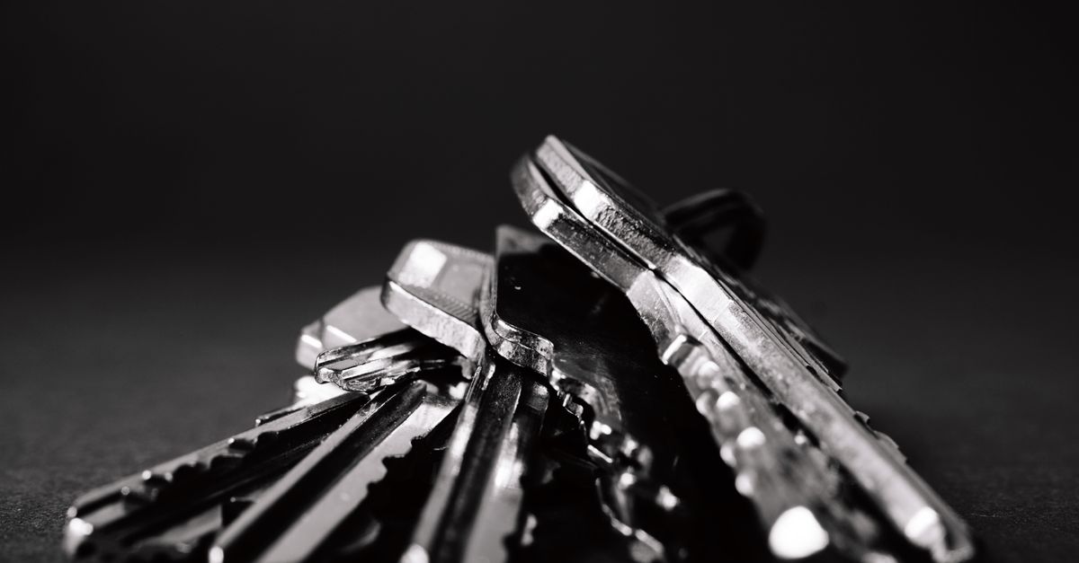 What 'Car Key Replacement' Actually Involves — Encino locksmith Corp